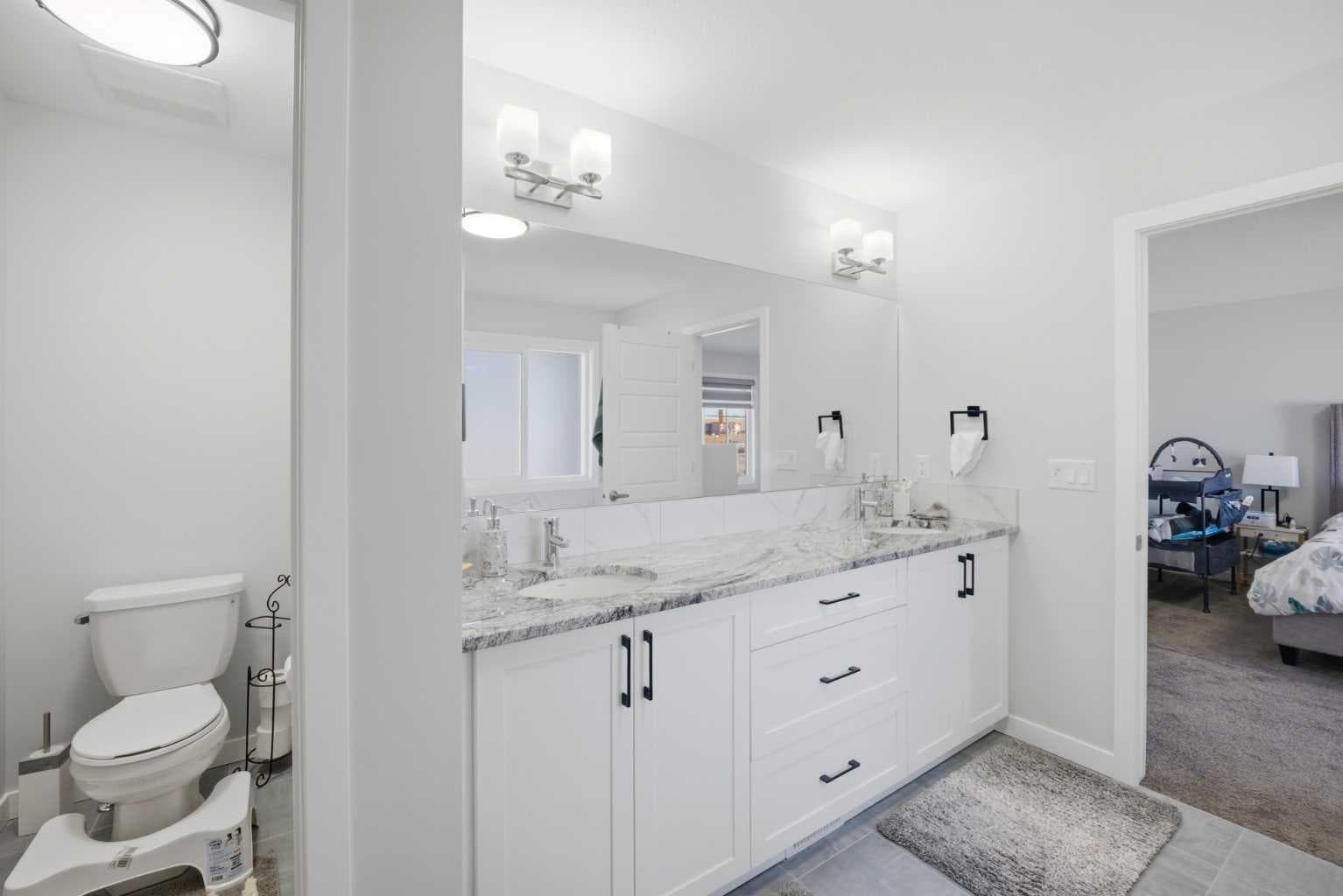 1153 Chinook Gate Bay SW