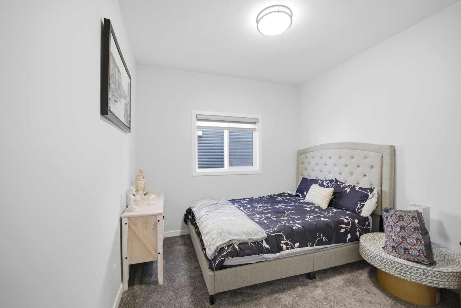 1153 Chinook Gate Bay SW