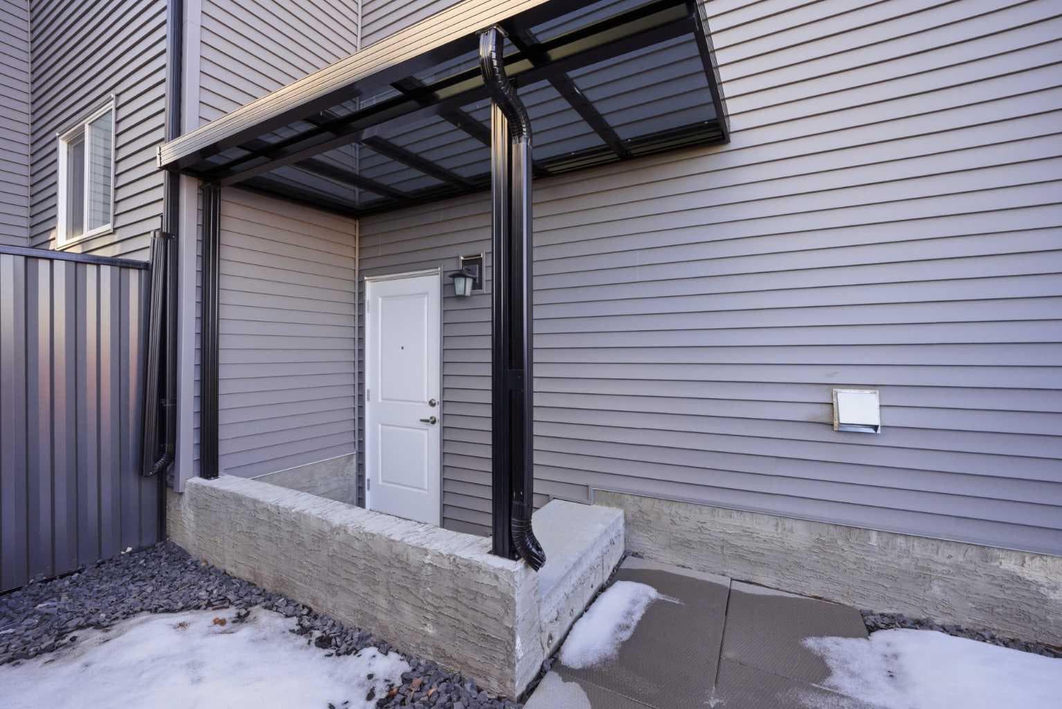 1153 Chinook Gate Bay SW