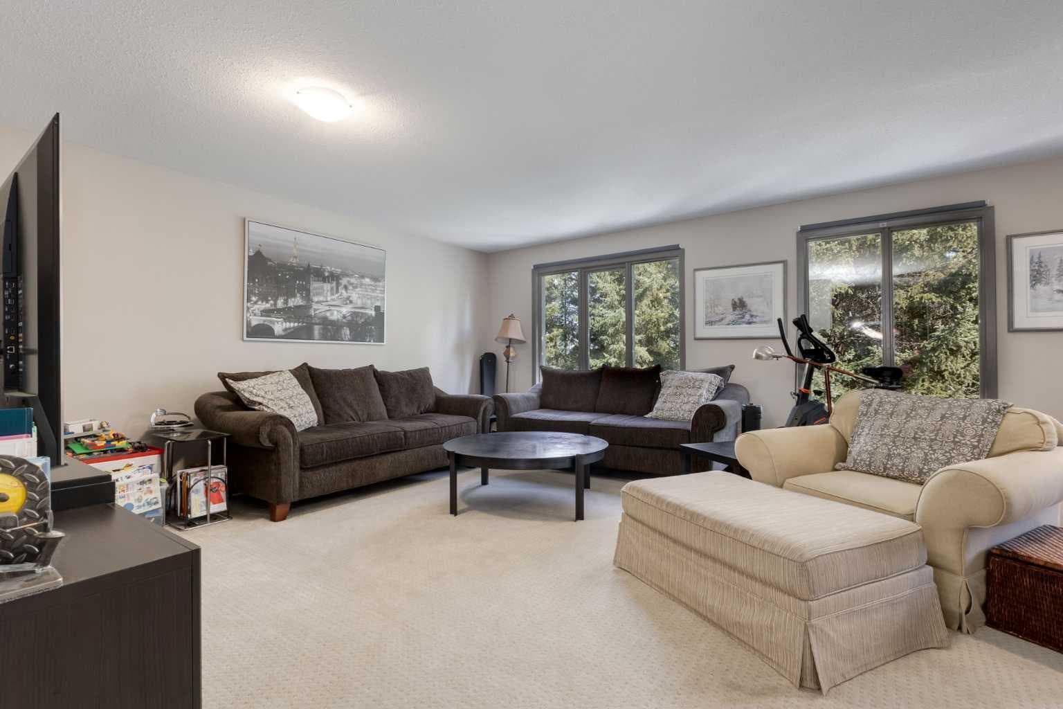 4 West Meadows Estates Road 