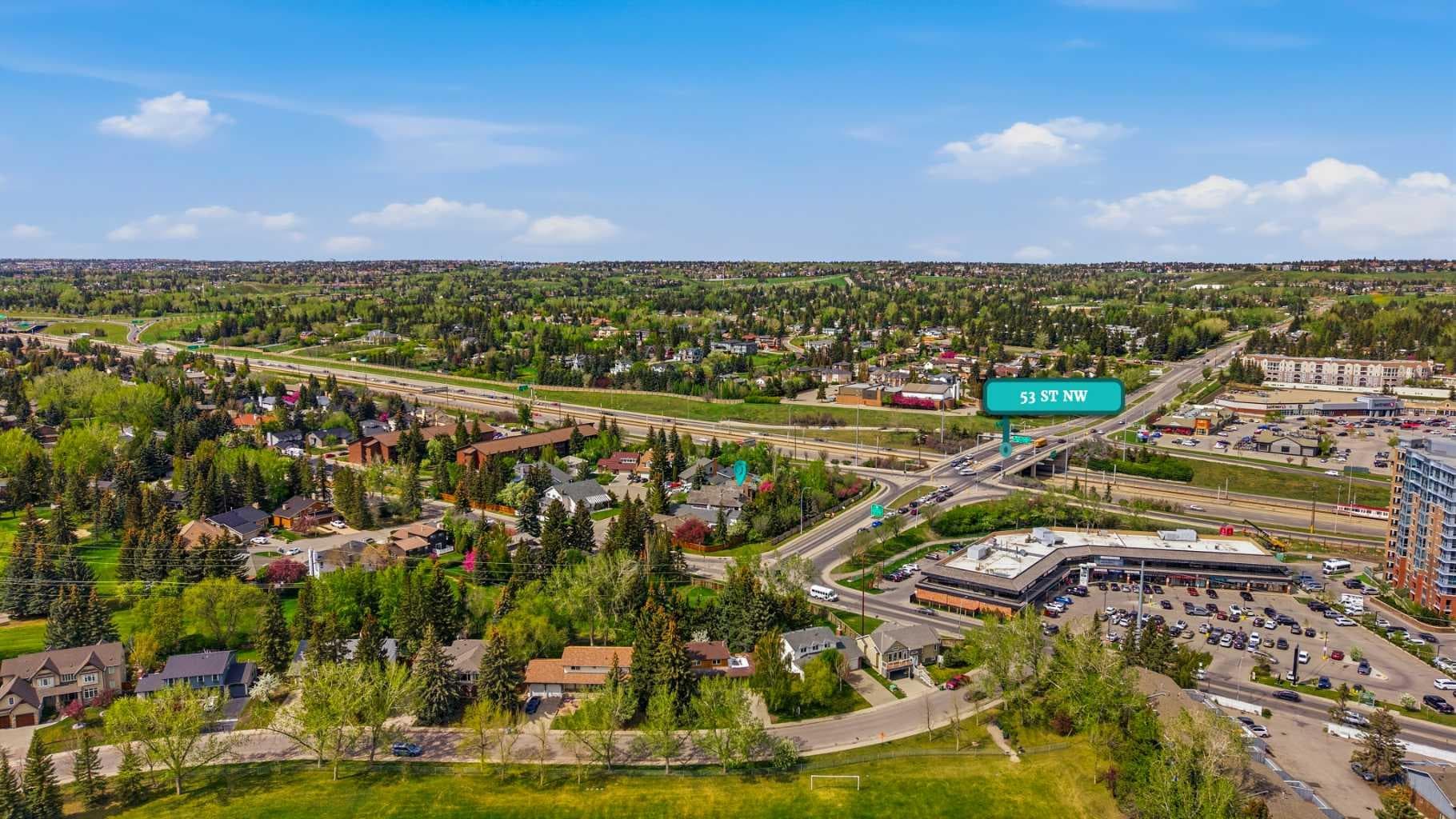 36 Varsity Estates Court NW
