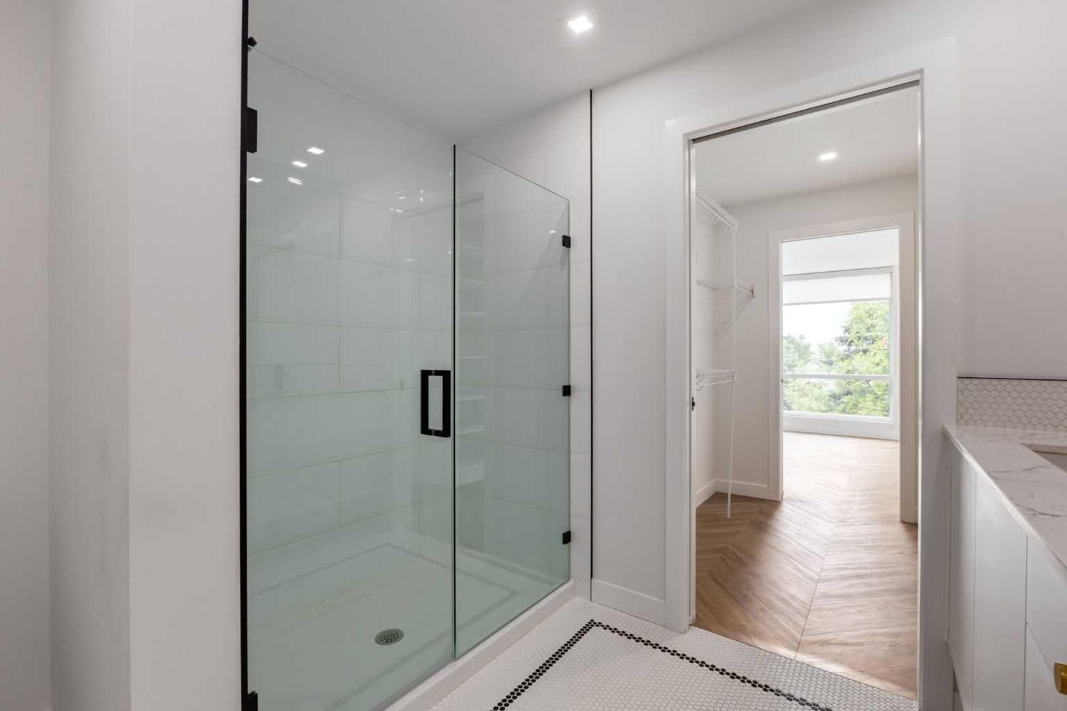 110, 8505 Broadcast Avenue SW