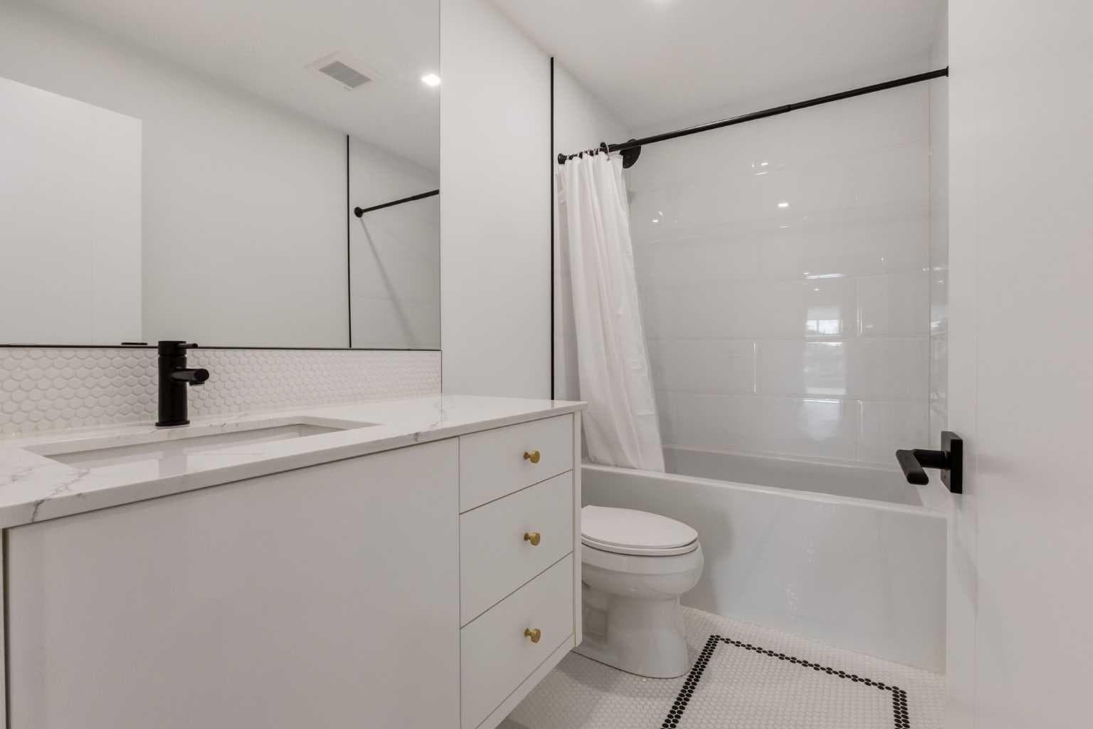 110, 8505 Broadcast Avenue SW