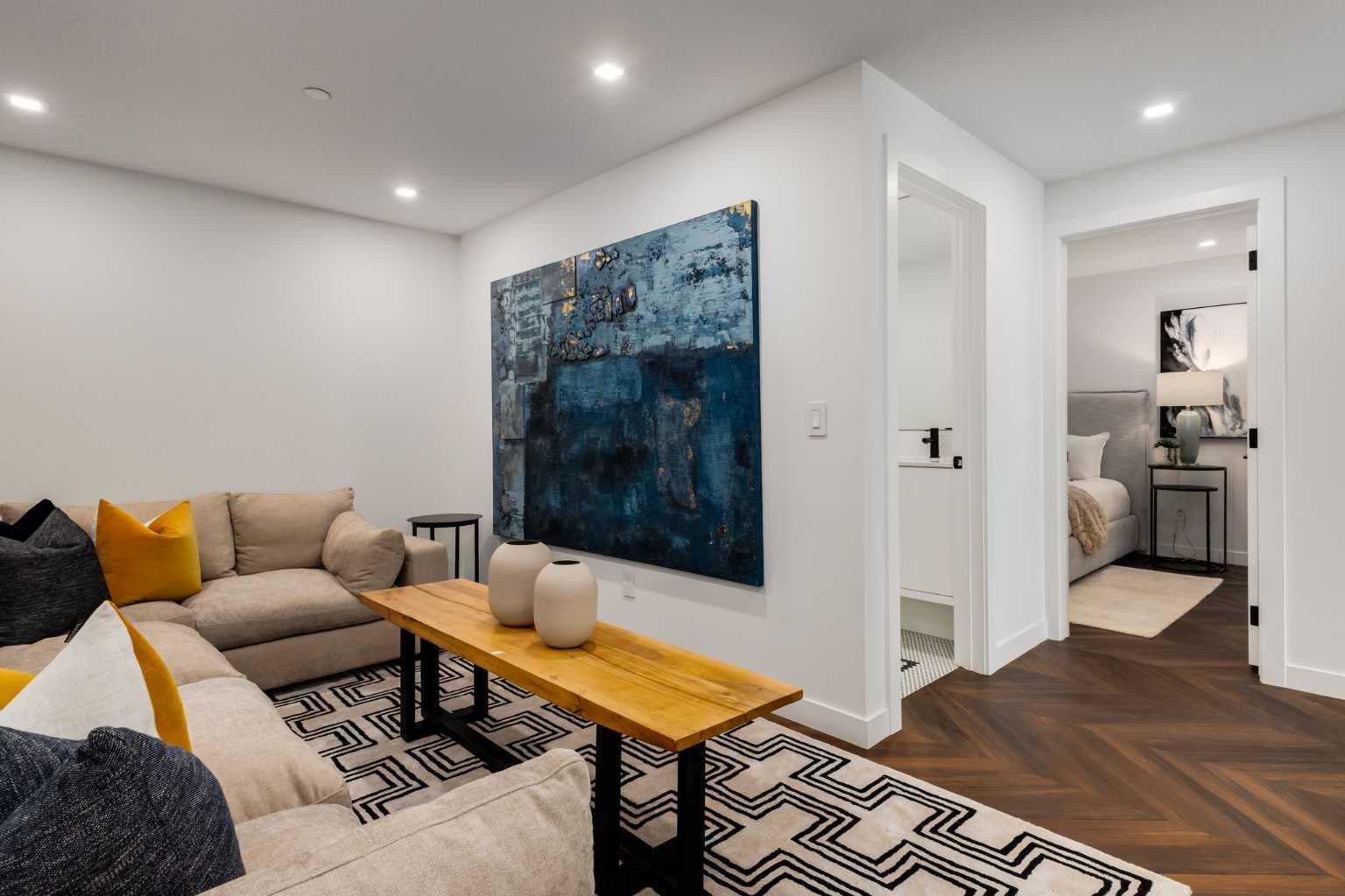 104, 8445 Broadcast Avenue SW
