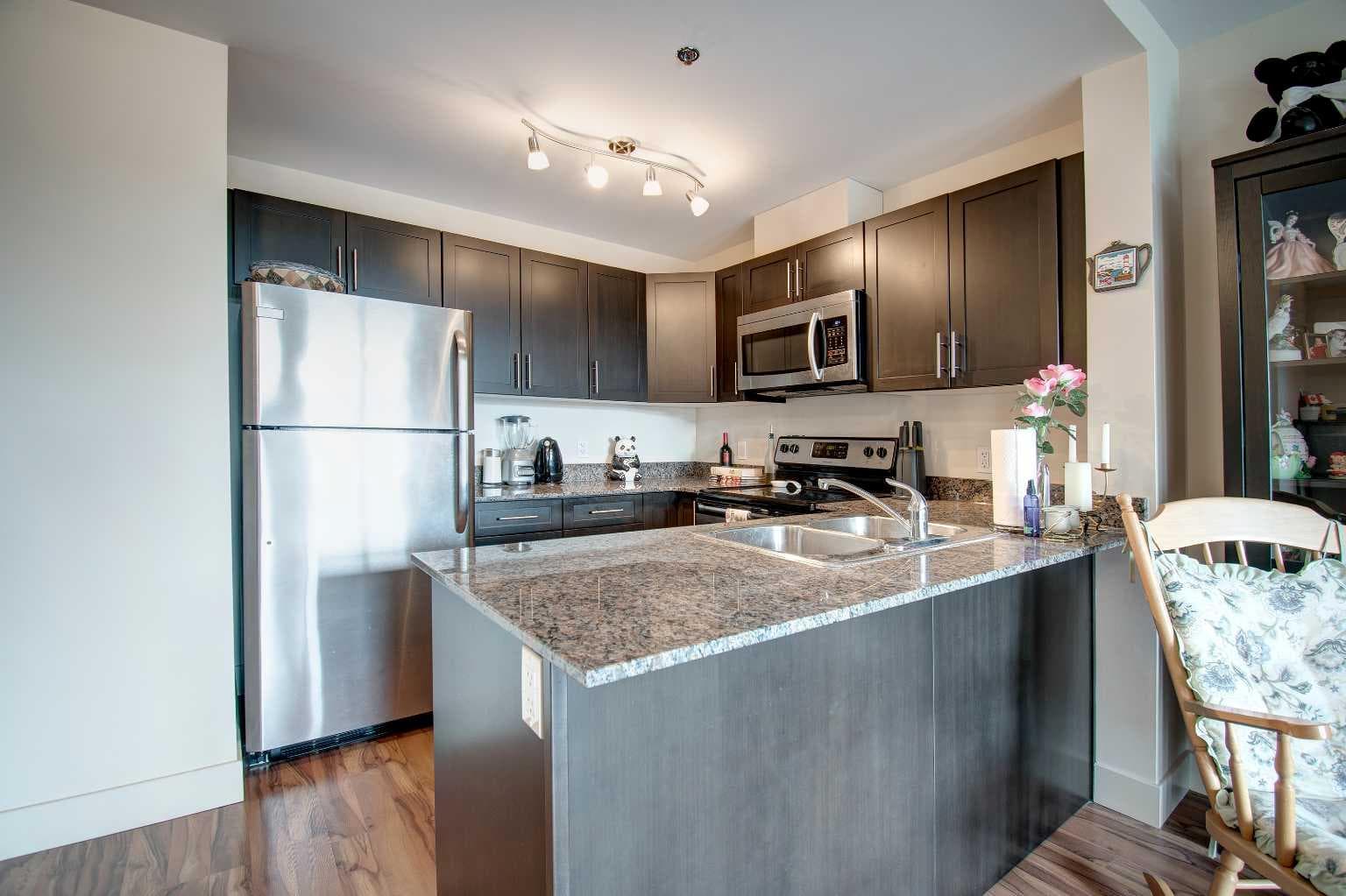 515, 955 McPherson Road NE