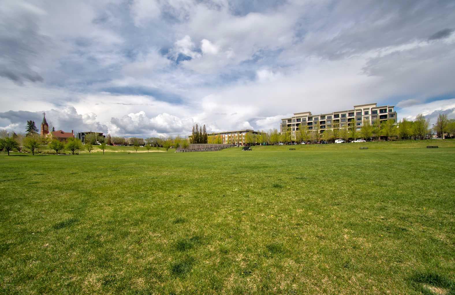 515, 955 McPherson Road NE