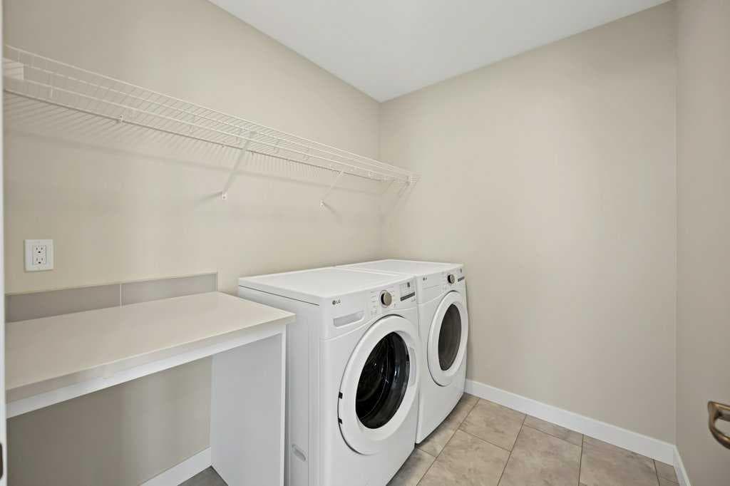 846 Chelsea Village S