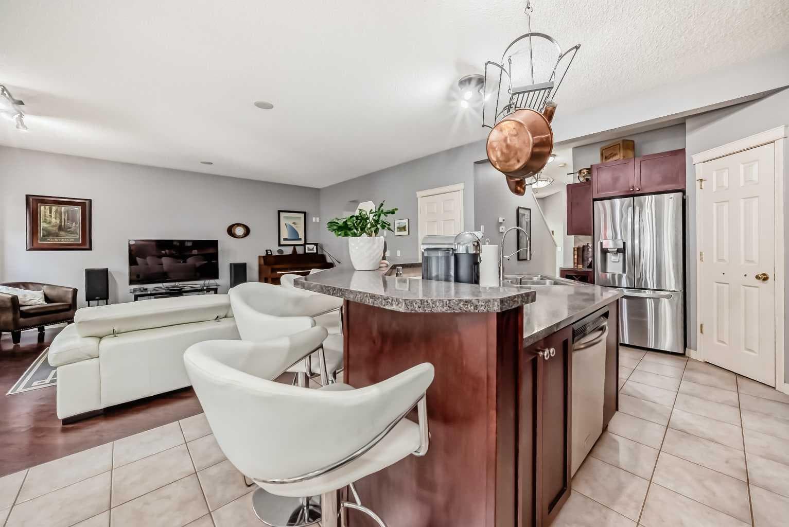 188 Chapala Drive SE