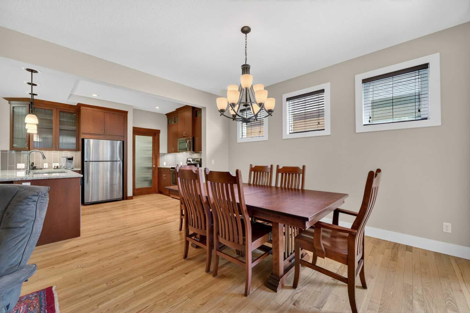 127 Legacy Circle SE