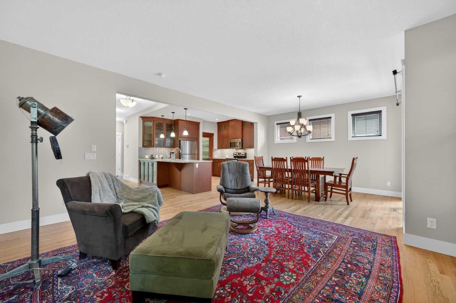 127 Legacy Circle SE