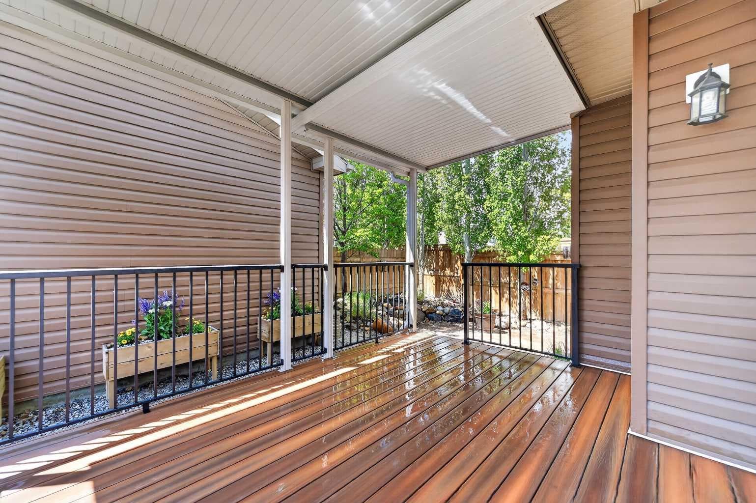 127 Legacy Circle SE