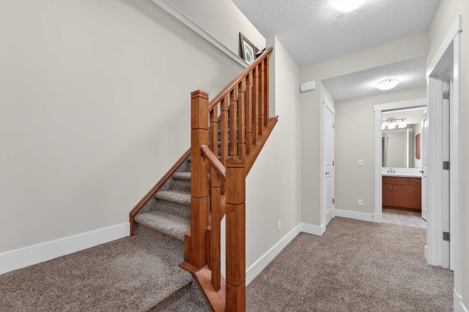 127 Legacy Circle SE