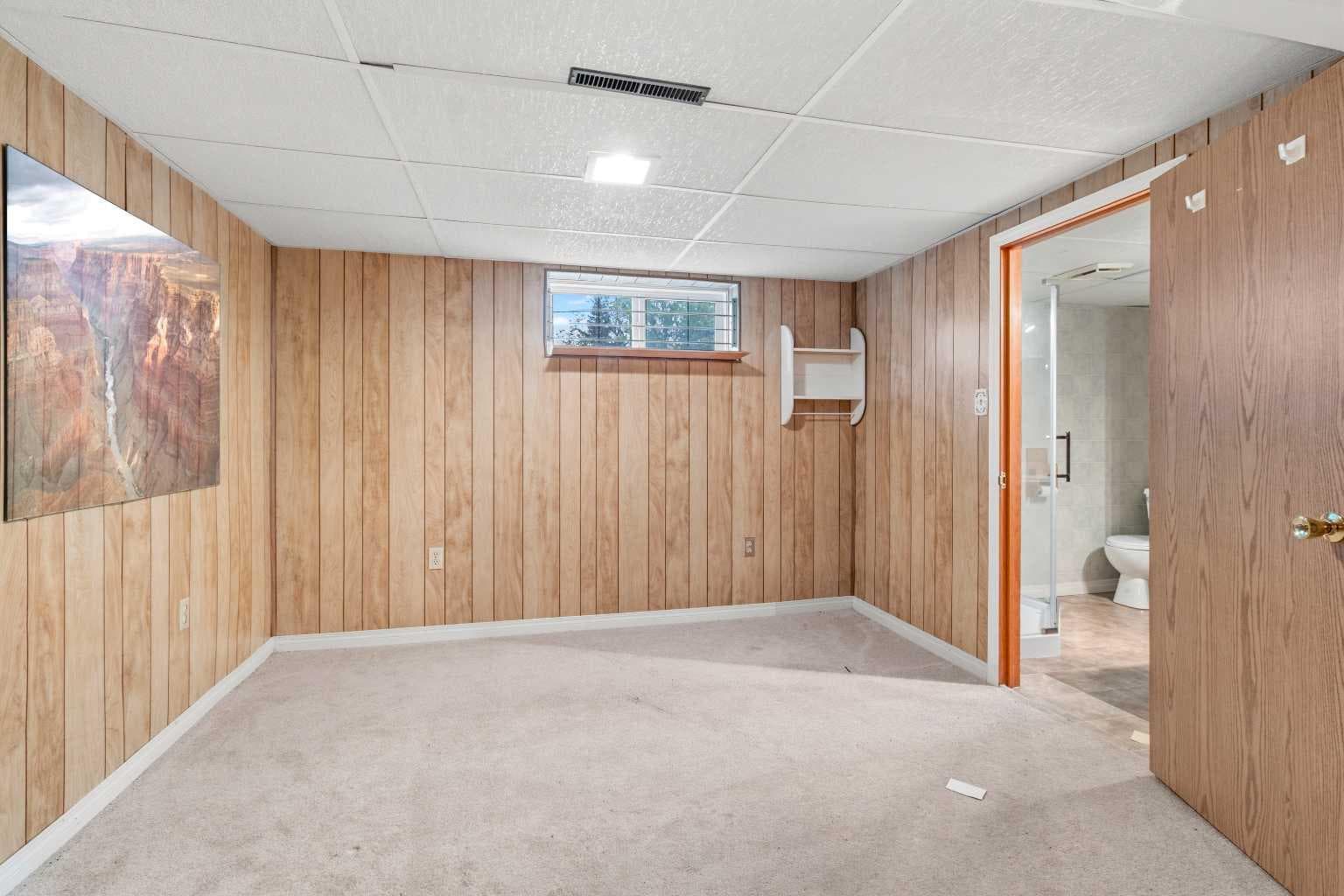 35 Beaupre Crescent 