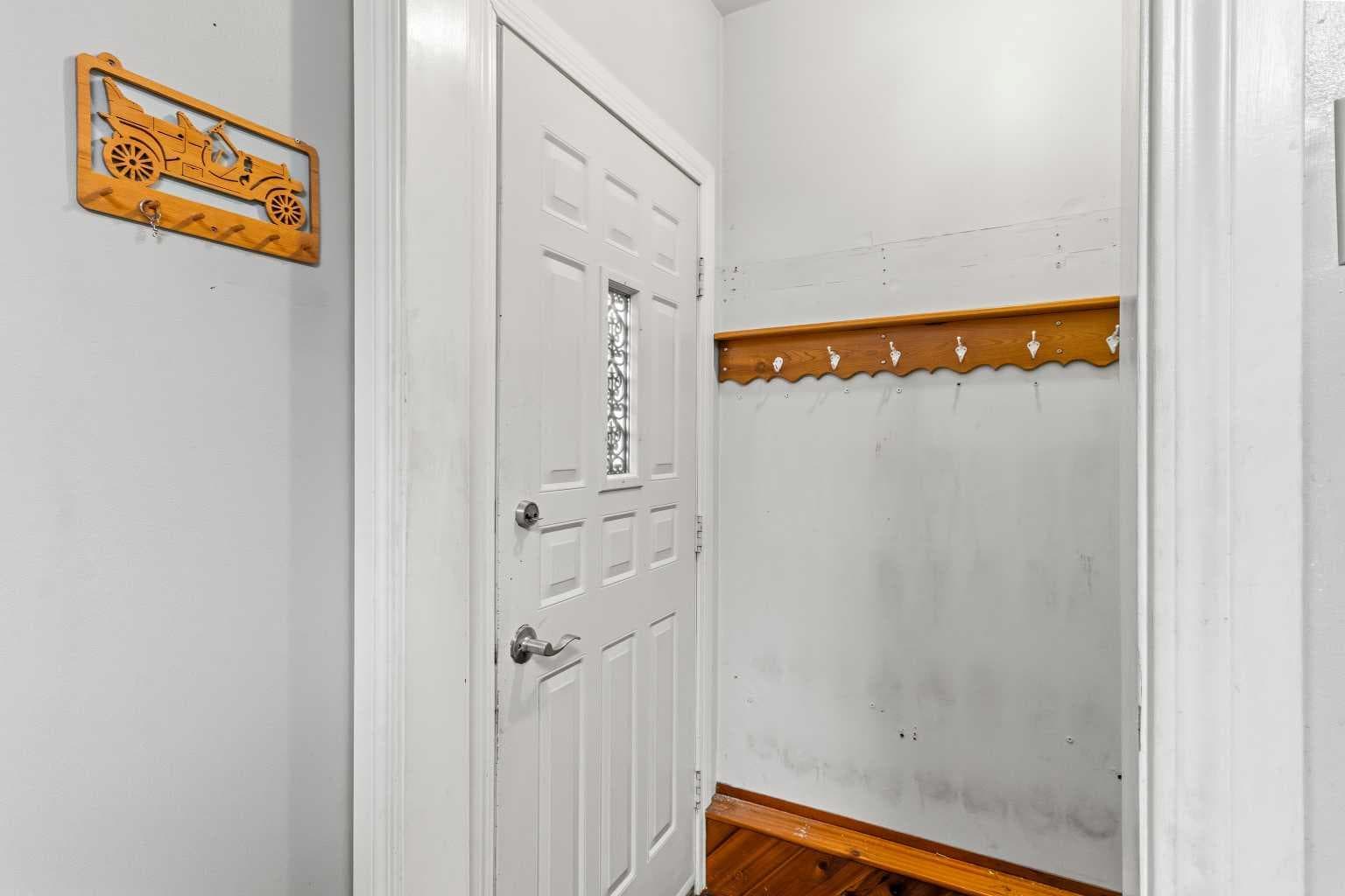35 Beaupre Crescent 