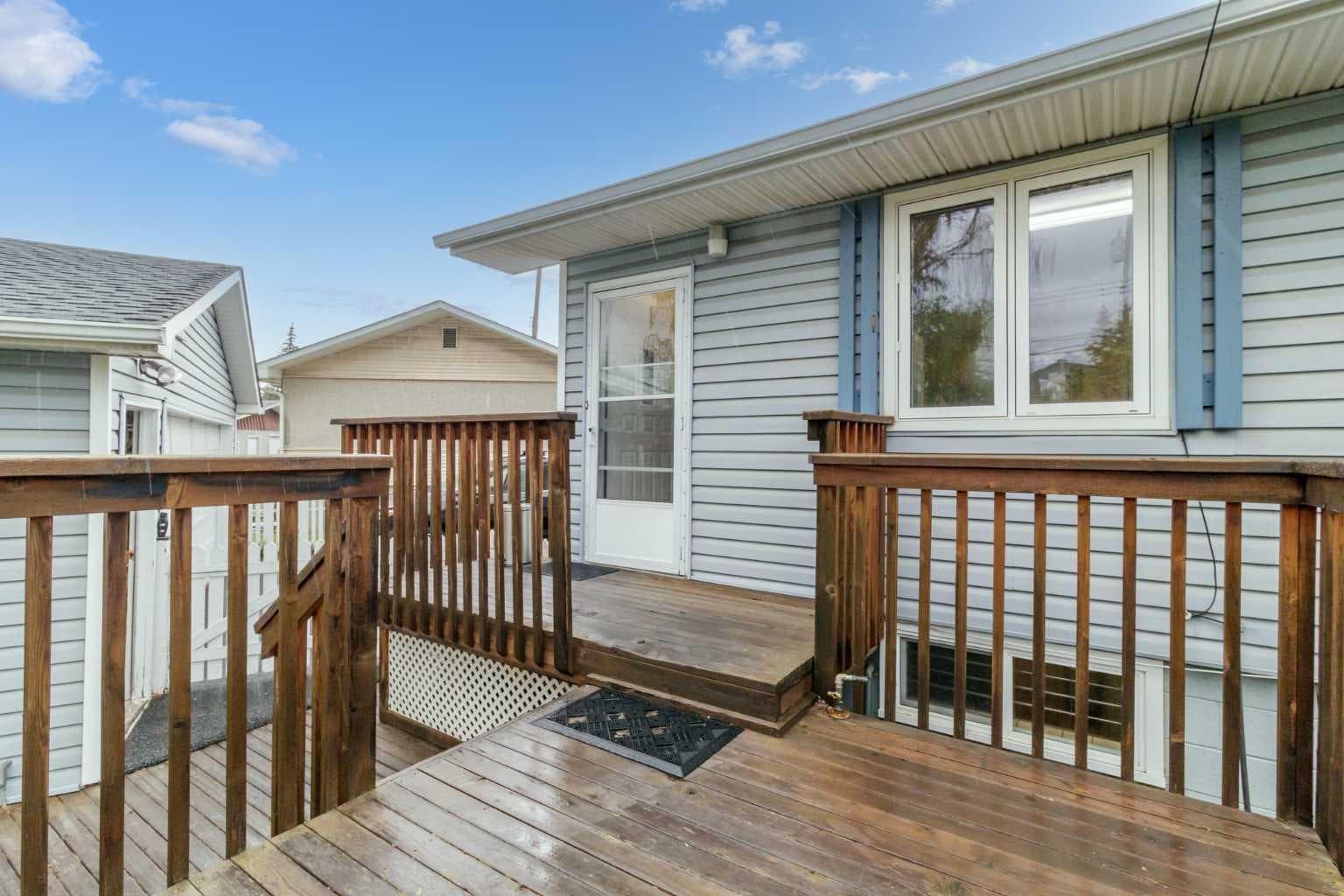 35 Beaupre Crescent 