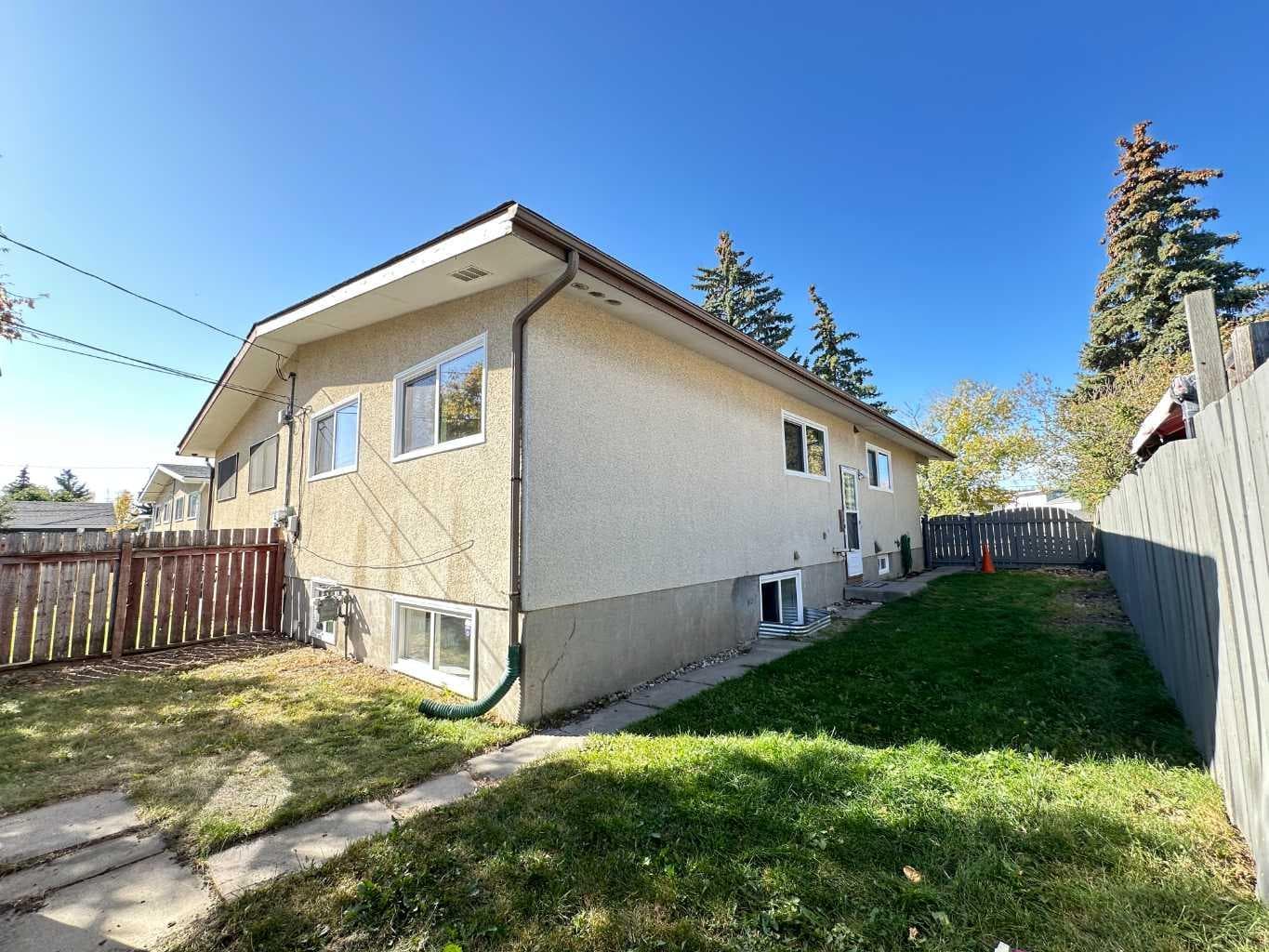 121 Huntford Close NE