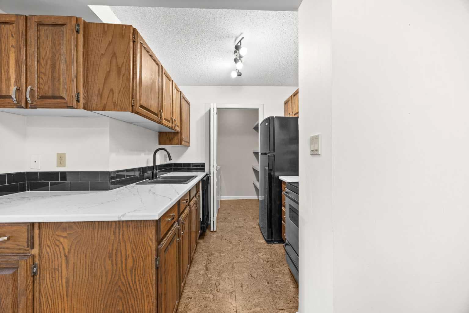 722, 6400 Coach Hill Road SW