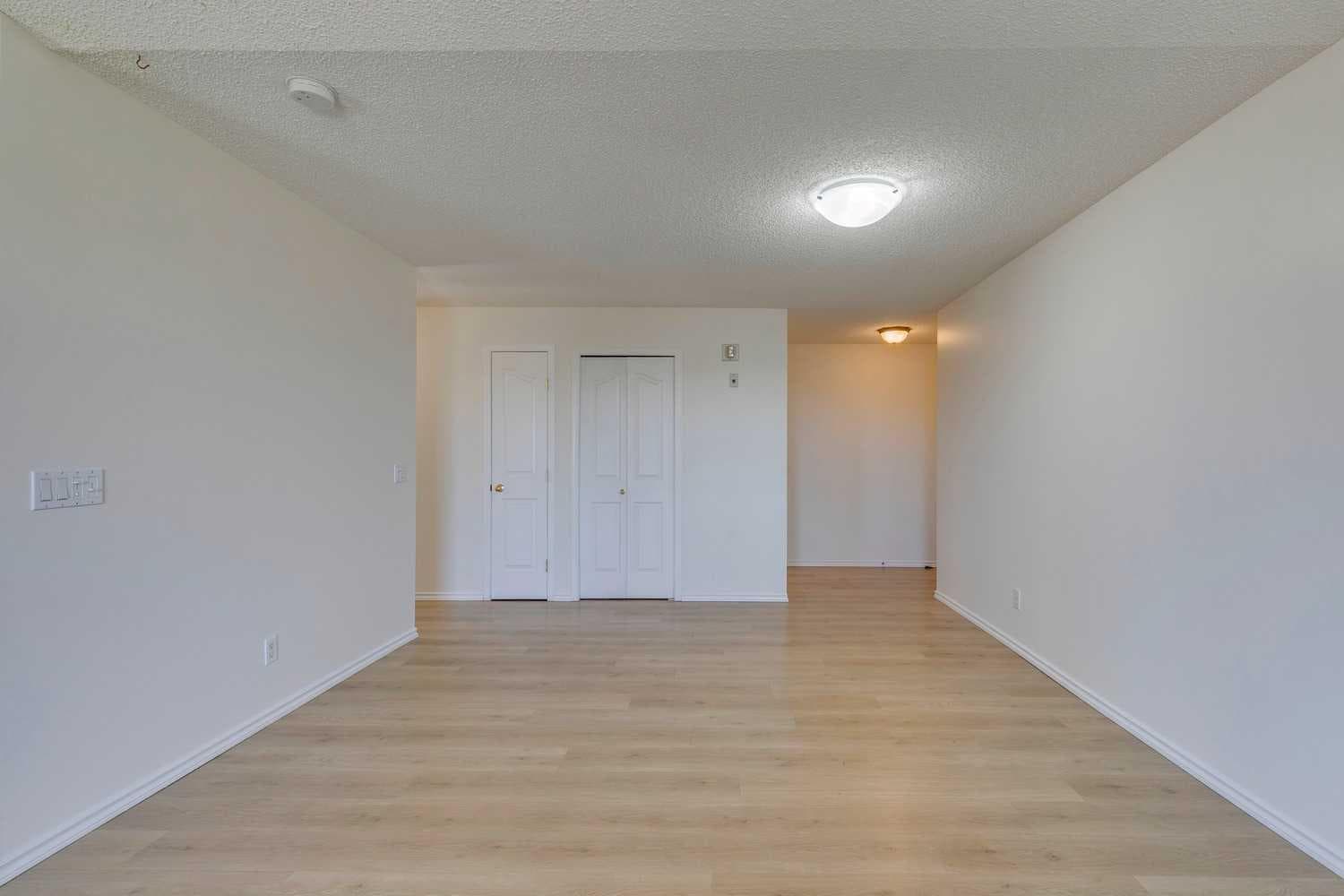 301, 7301 Valleyview Park SE