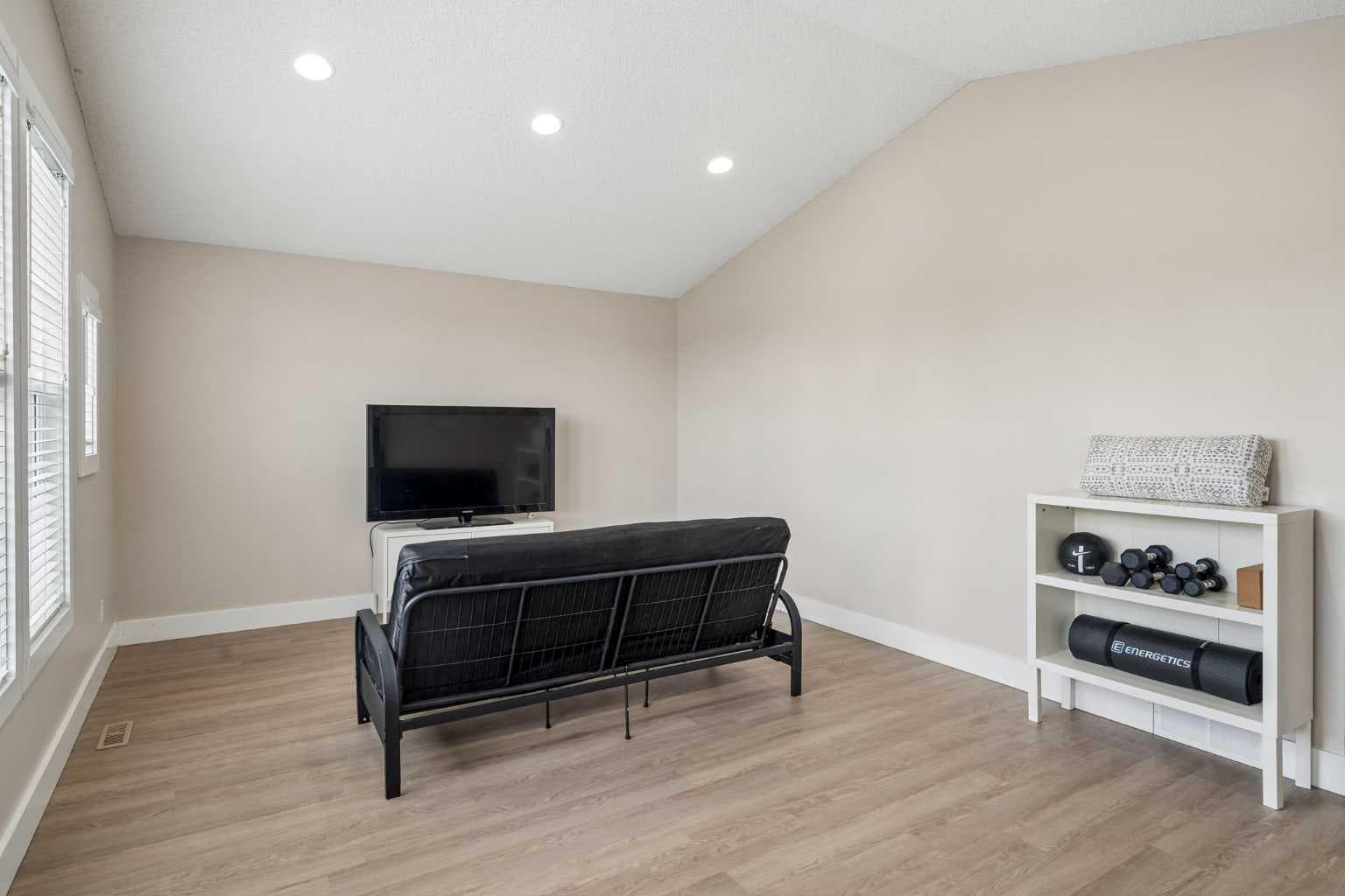 45 Mahogany Terrace SE