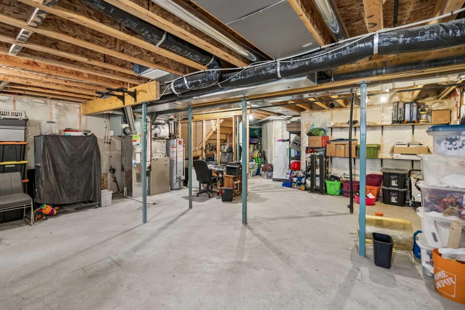 45 Mahogany Terrace SE