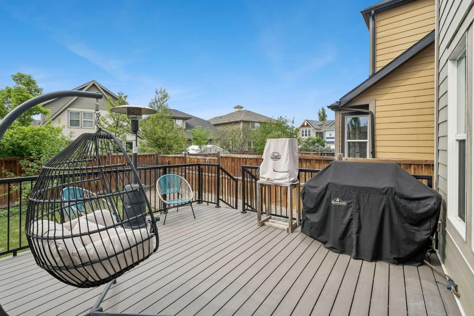 45 Mahogany Terrace SE