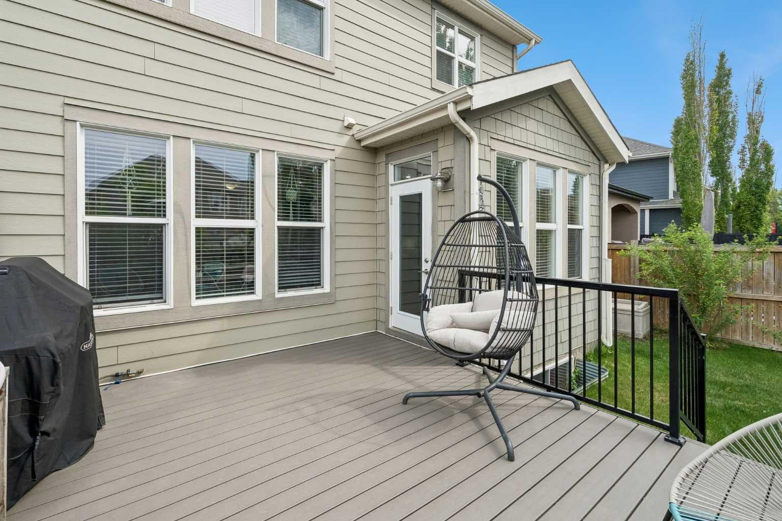45 Mahogany Terrace SE