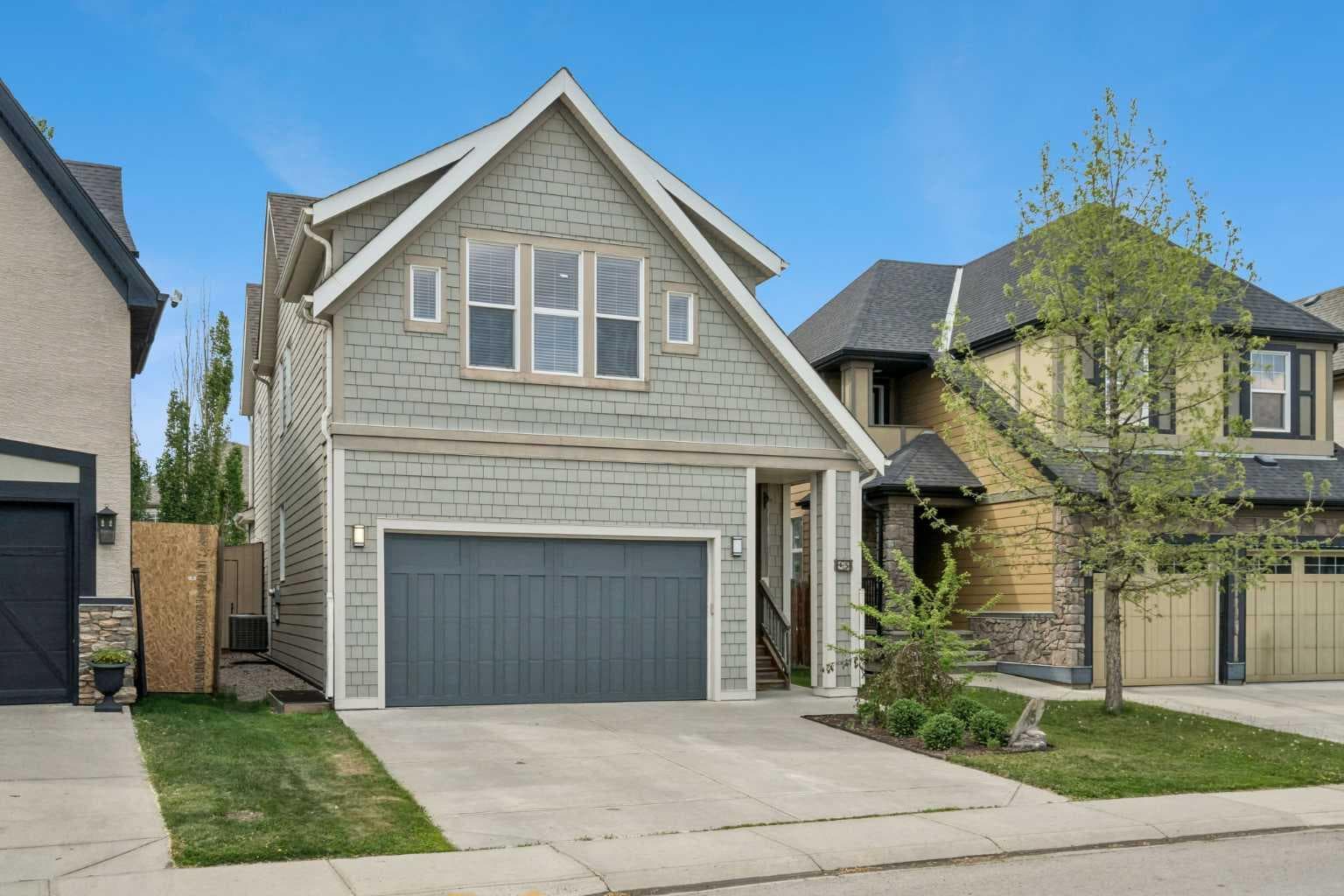 45 Mahogany Terrace SE