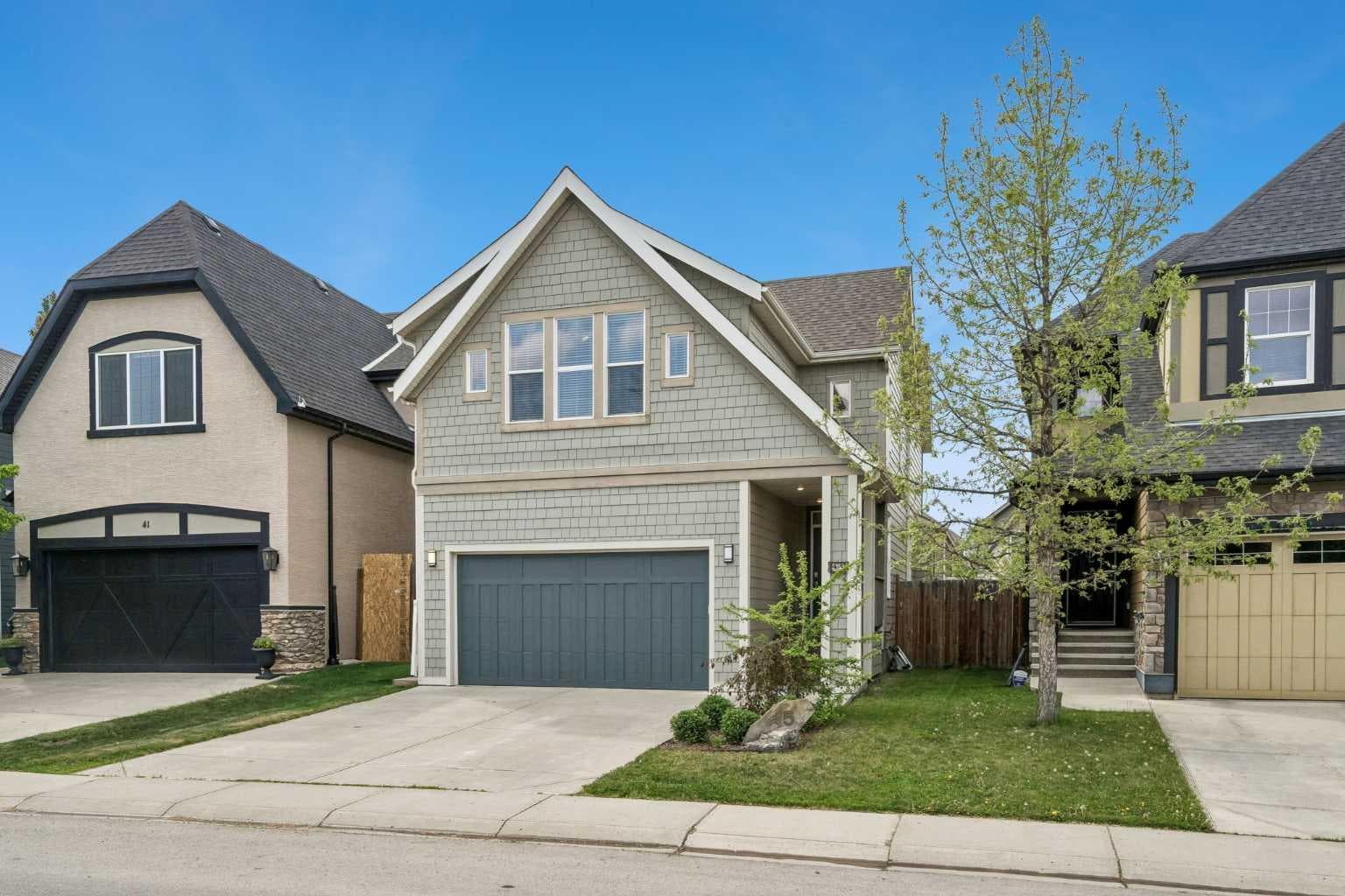 45 Mahogany Terrace SE