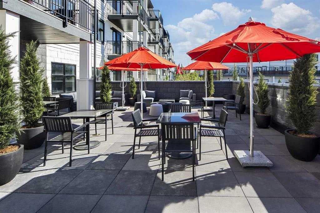 408, 255 Les Jardins Park SE