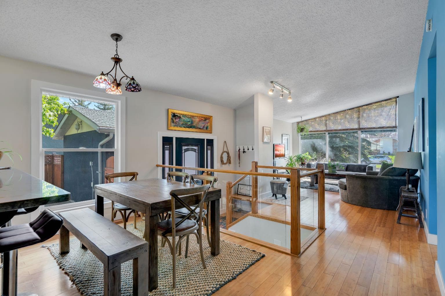 6316 Crowchild Trail SW
