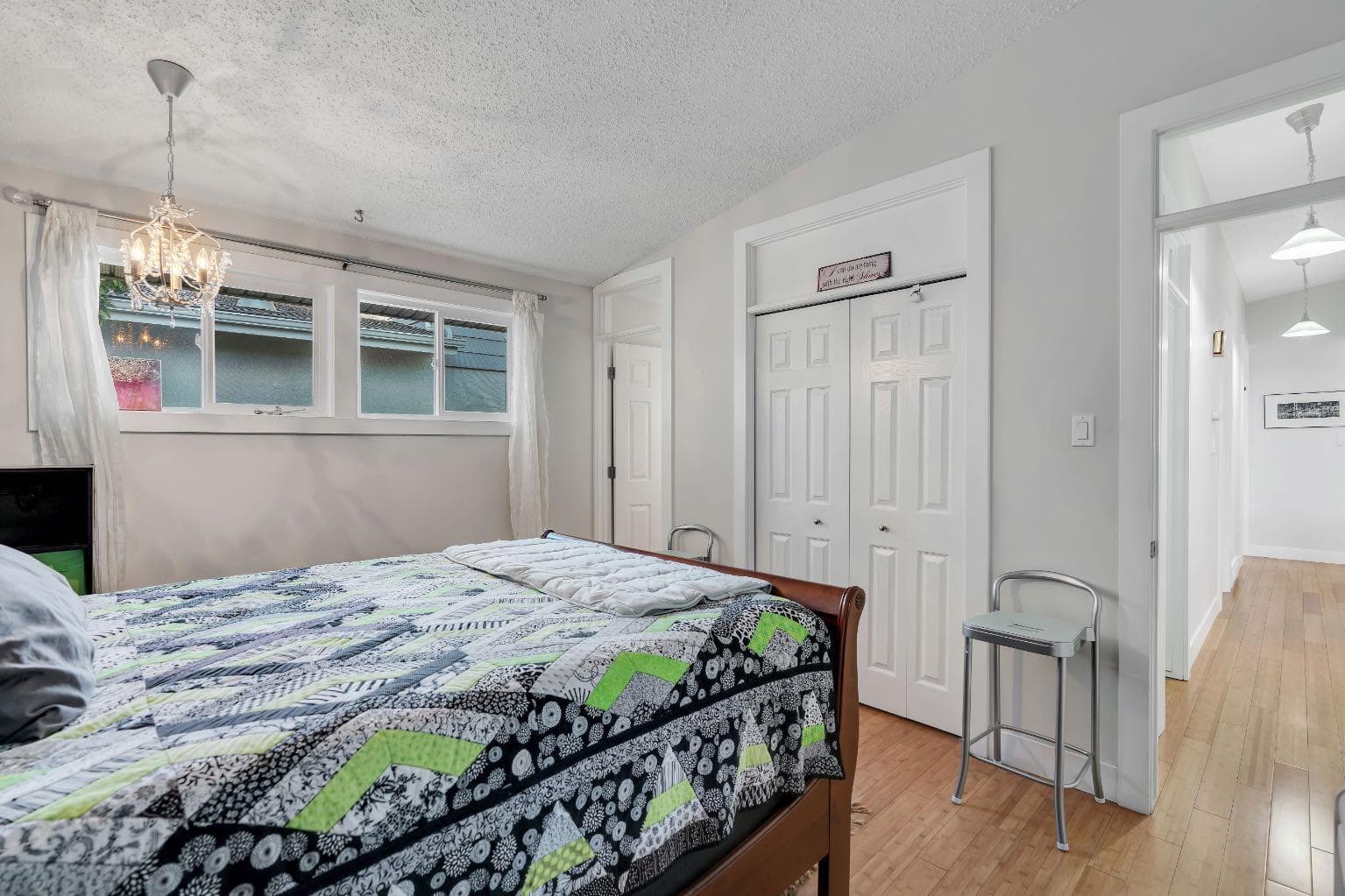 6316 Crowchild Trail SW