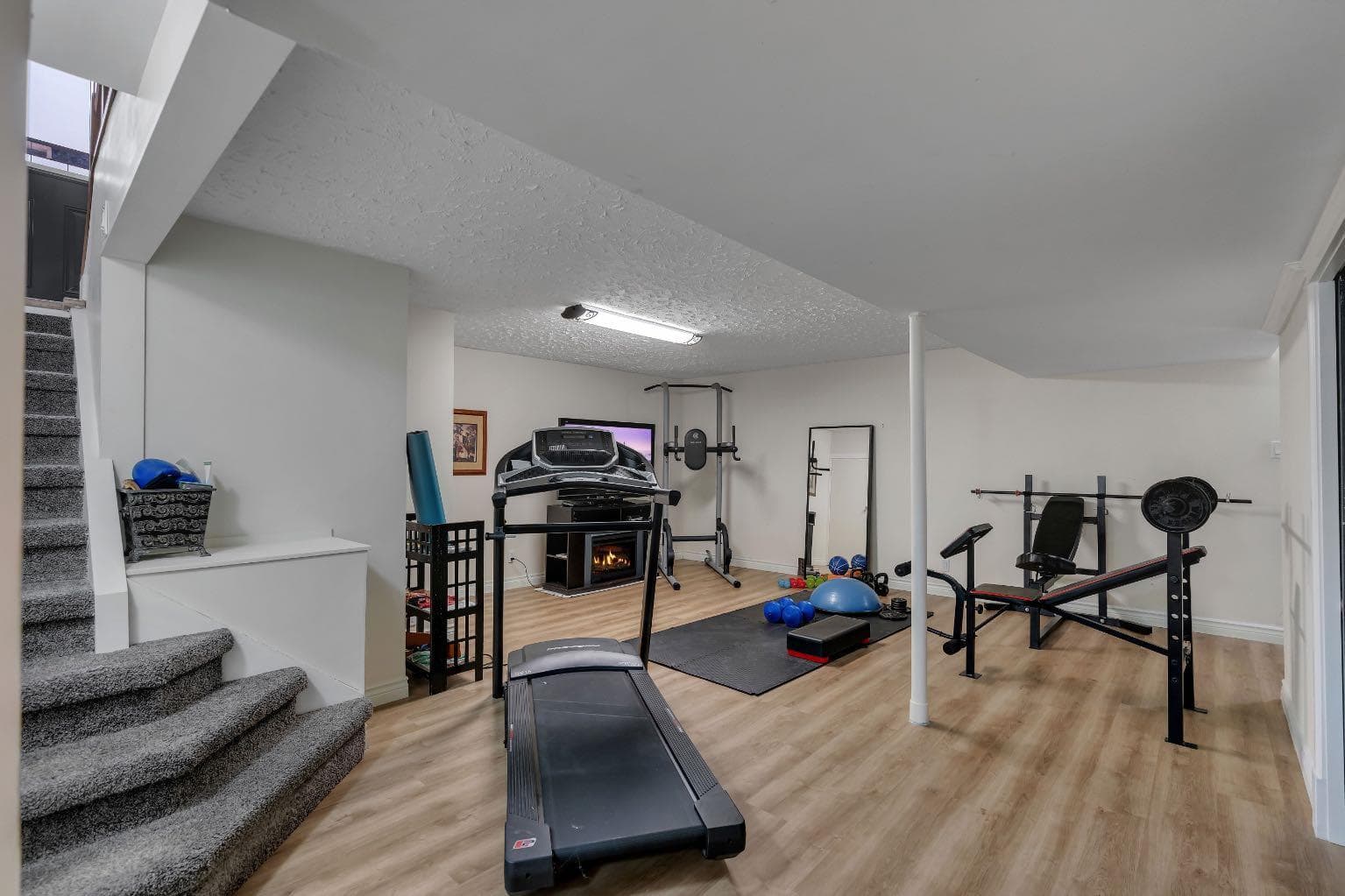 6316 Crowchild Trail SW