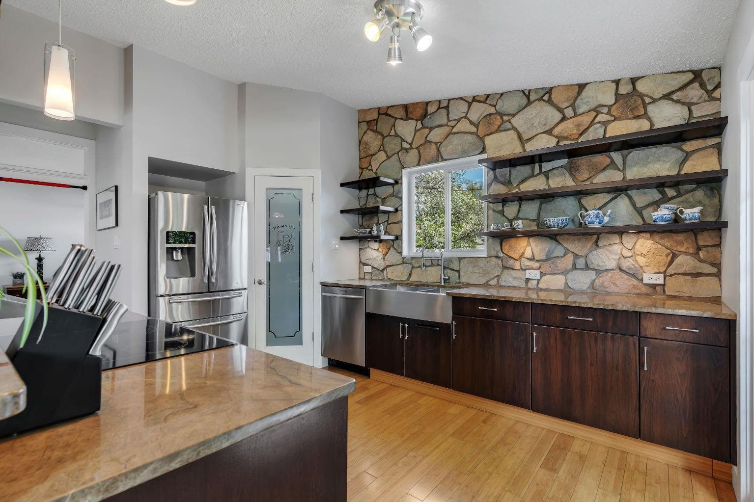 6316 Crowchild Trail SW