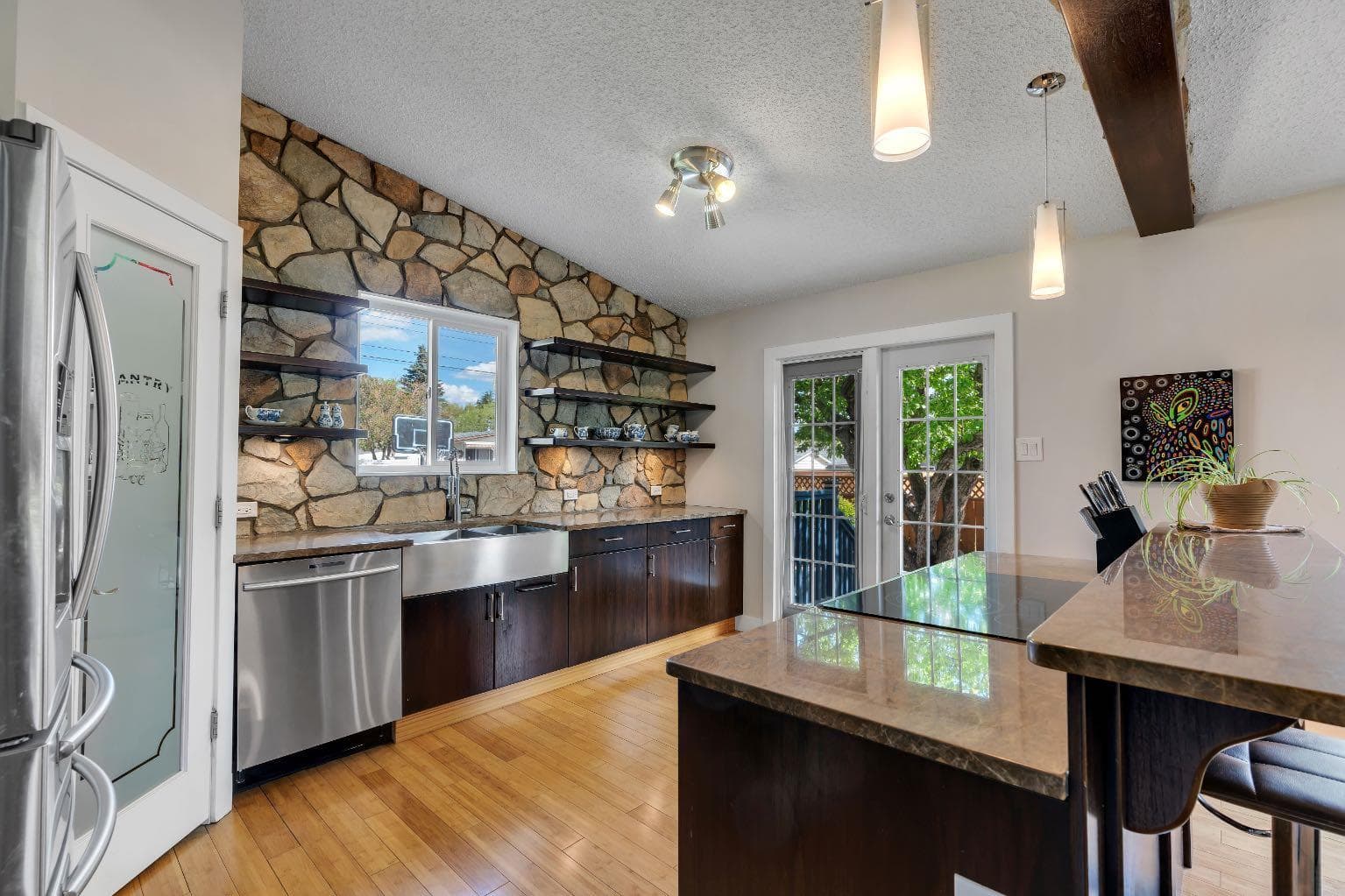 6316 Crowchild Trail SW
