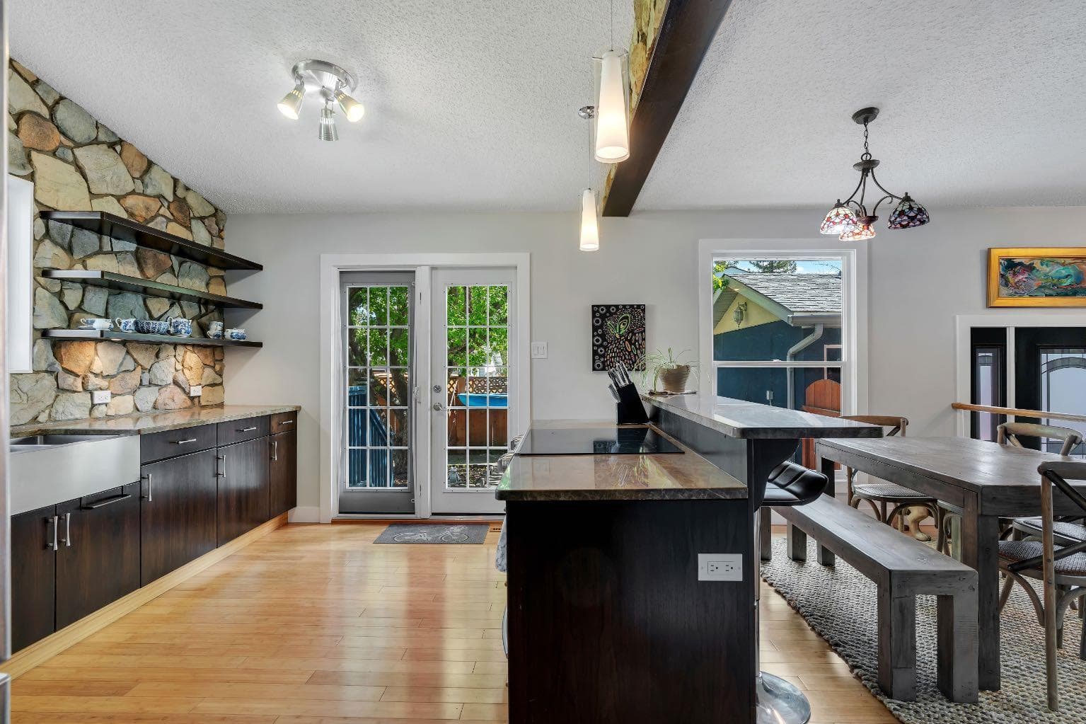 6316 Crowchild Trail SW