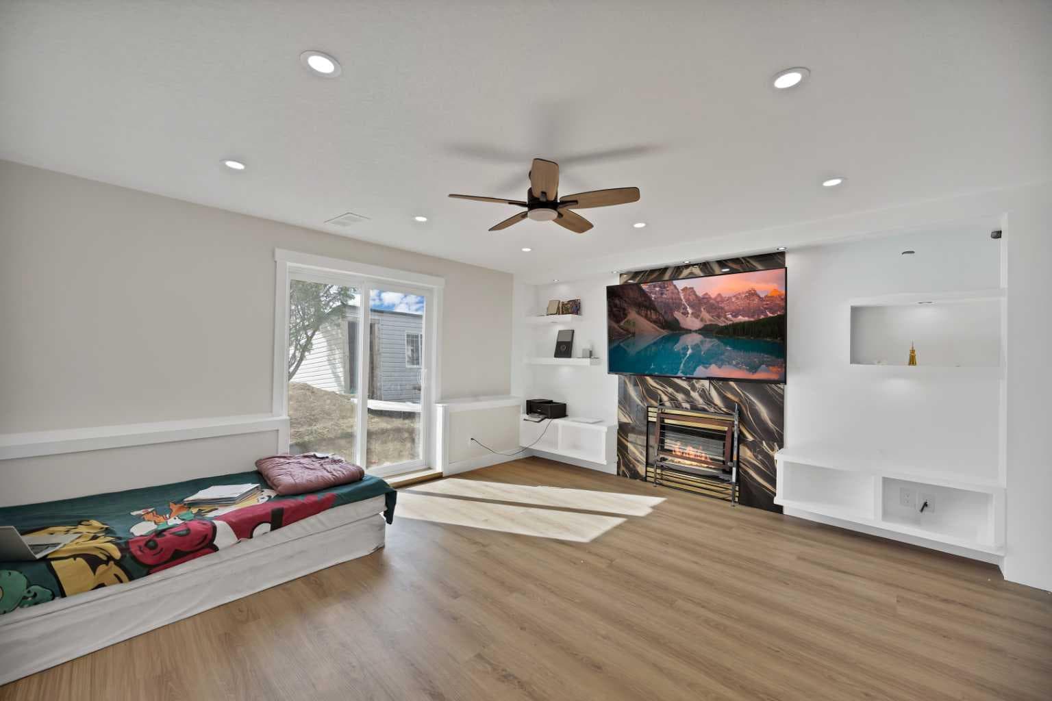 100 SAN DIEGO Green NE