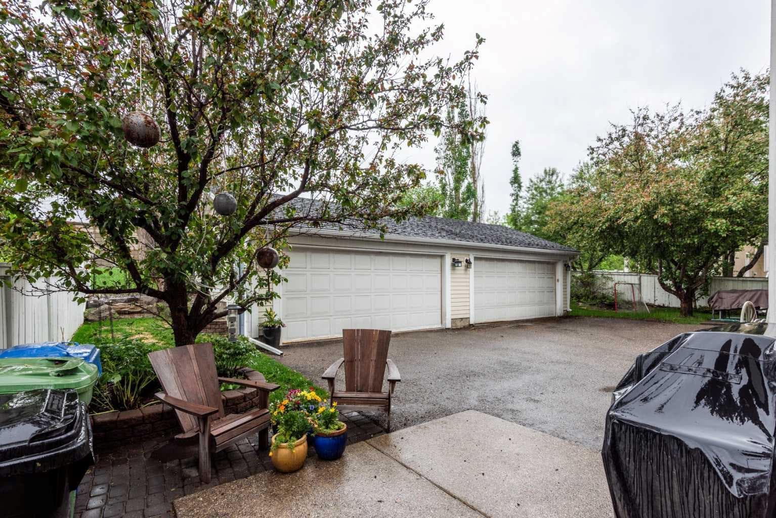 78 Ypres Green SW