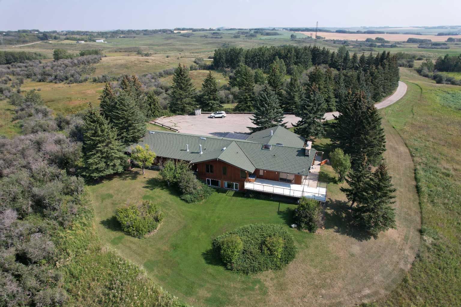 273167 Range Road 25  