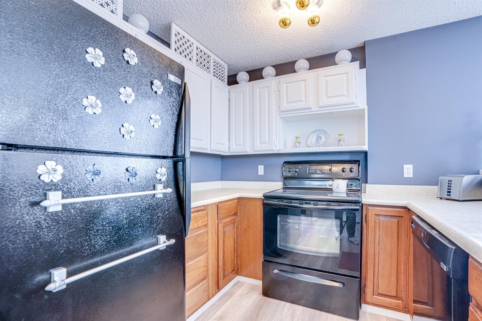 3101, 7030 Coach Hill Road SW
