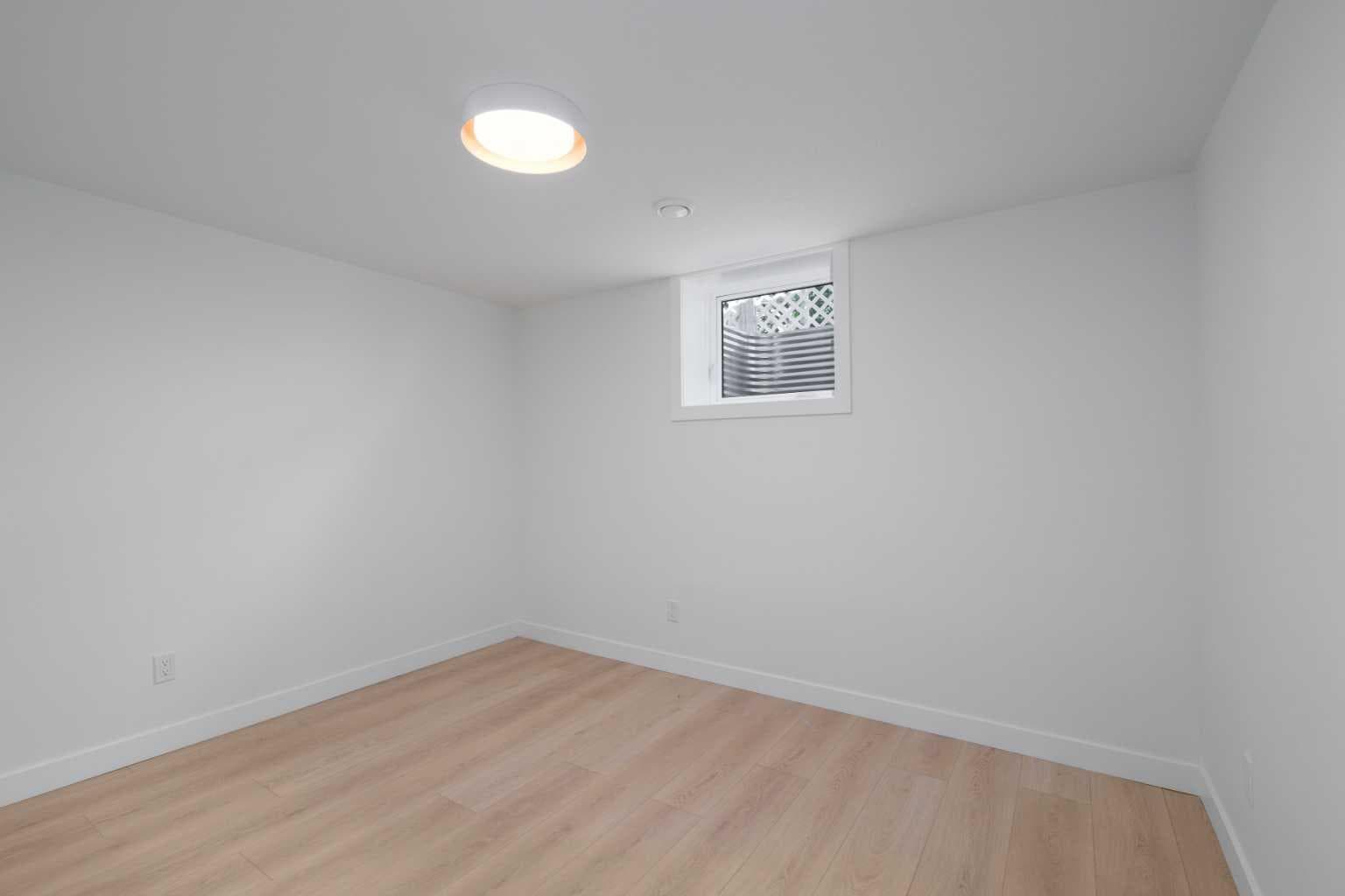312 Queensland Road SE