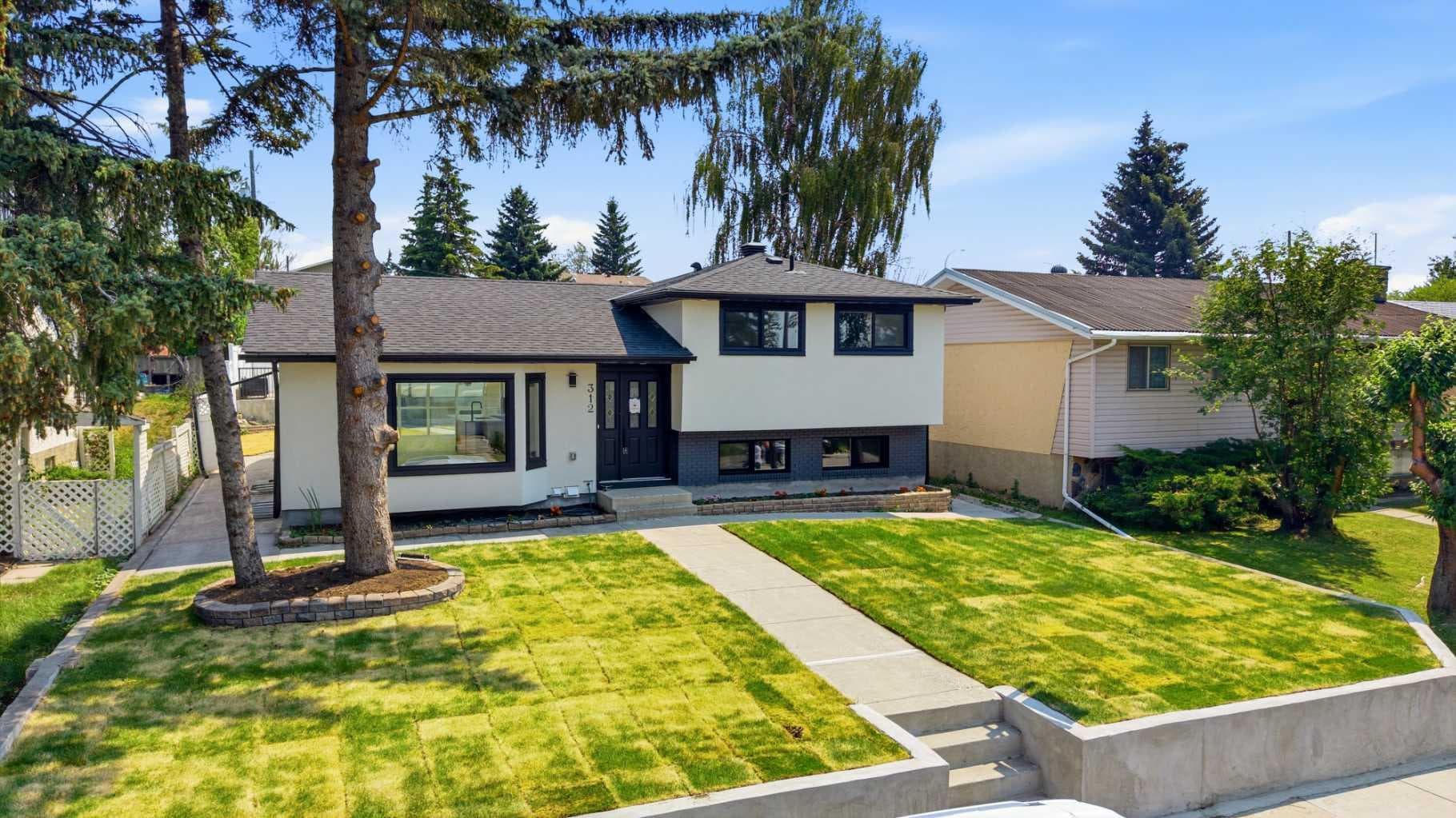 312 Queensland Road SE