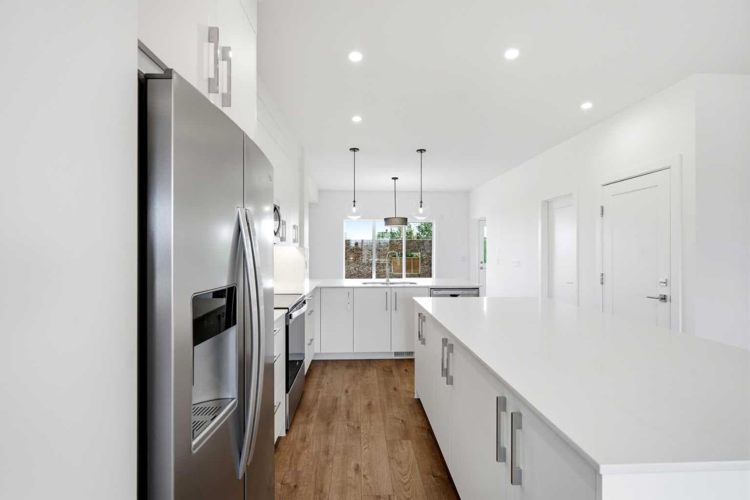 9993 Huxbury Drive NE