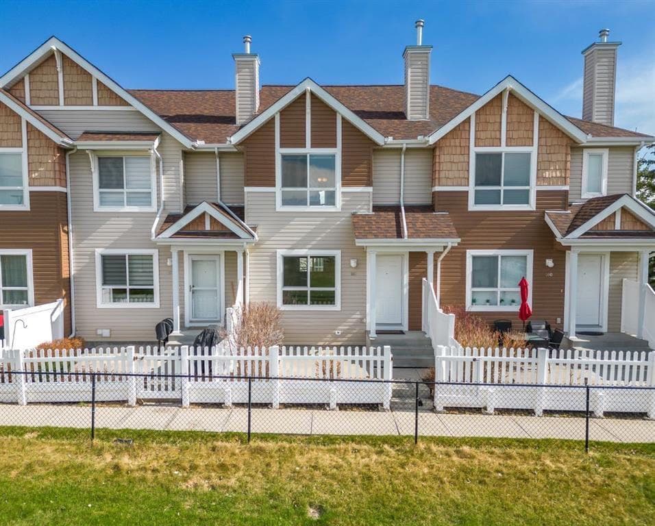 161 Tuscany Court NW