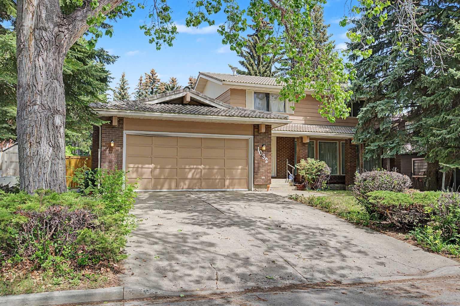 1032 Varsity Estates Drive NW