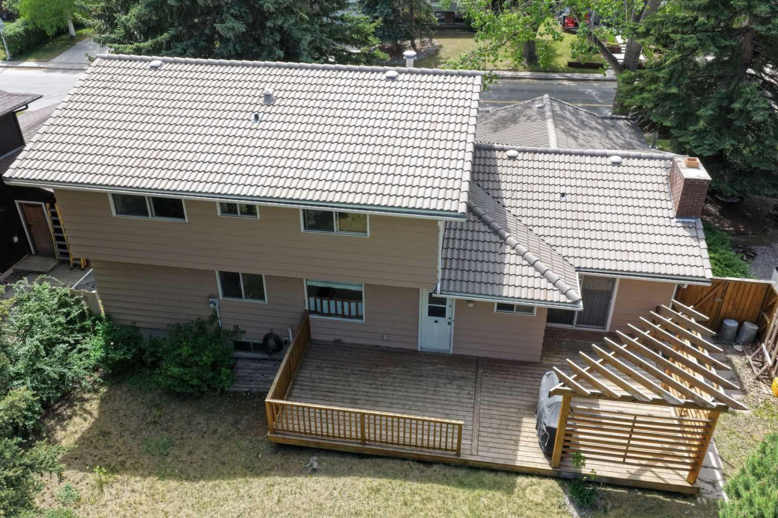 1032 Varsity Estates Drive NW
