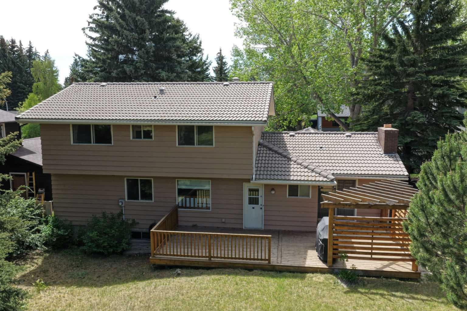 1032 Varsity Estates Drive NW