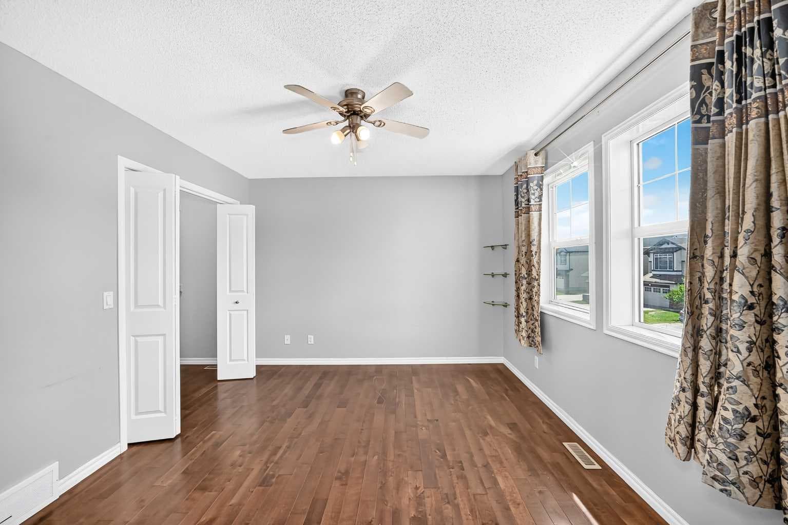 16 Skyview Springs Road NE