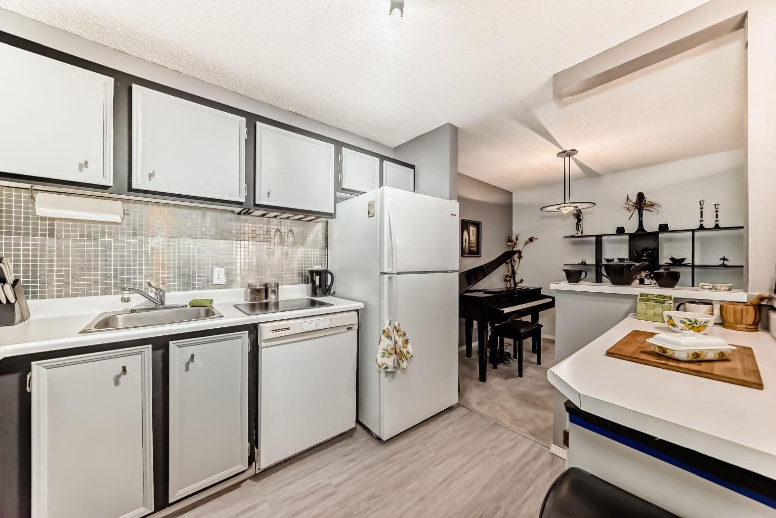 51 Cedar Springs Gardens SW