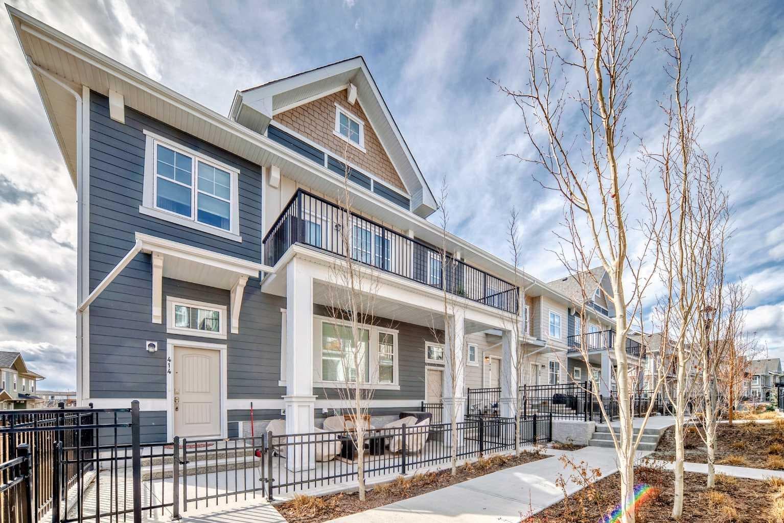 410 Cranbrook Walk SE