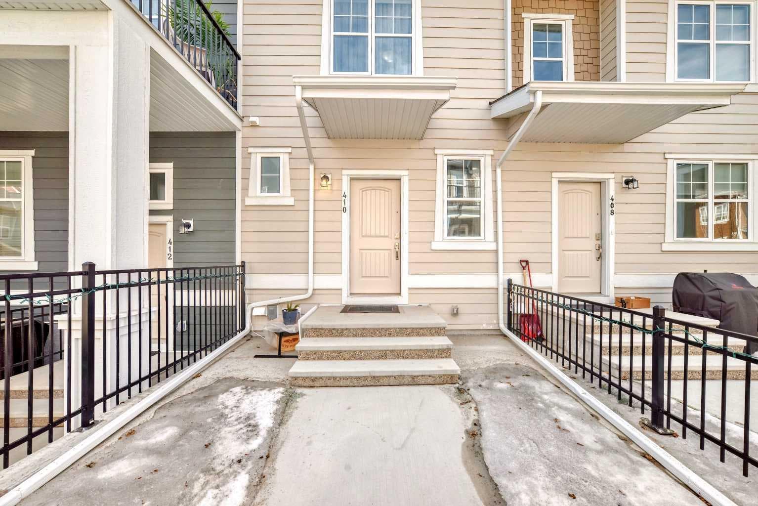 410 Cranbrook Walk SE